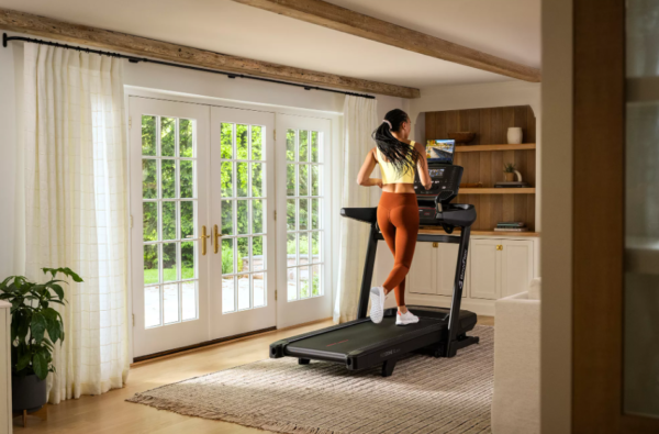 Bowflex T9 Treadmill - Image 6